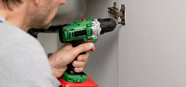 Commercial Door Hinge Repair Wilmington